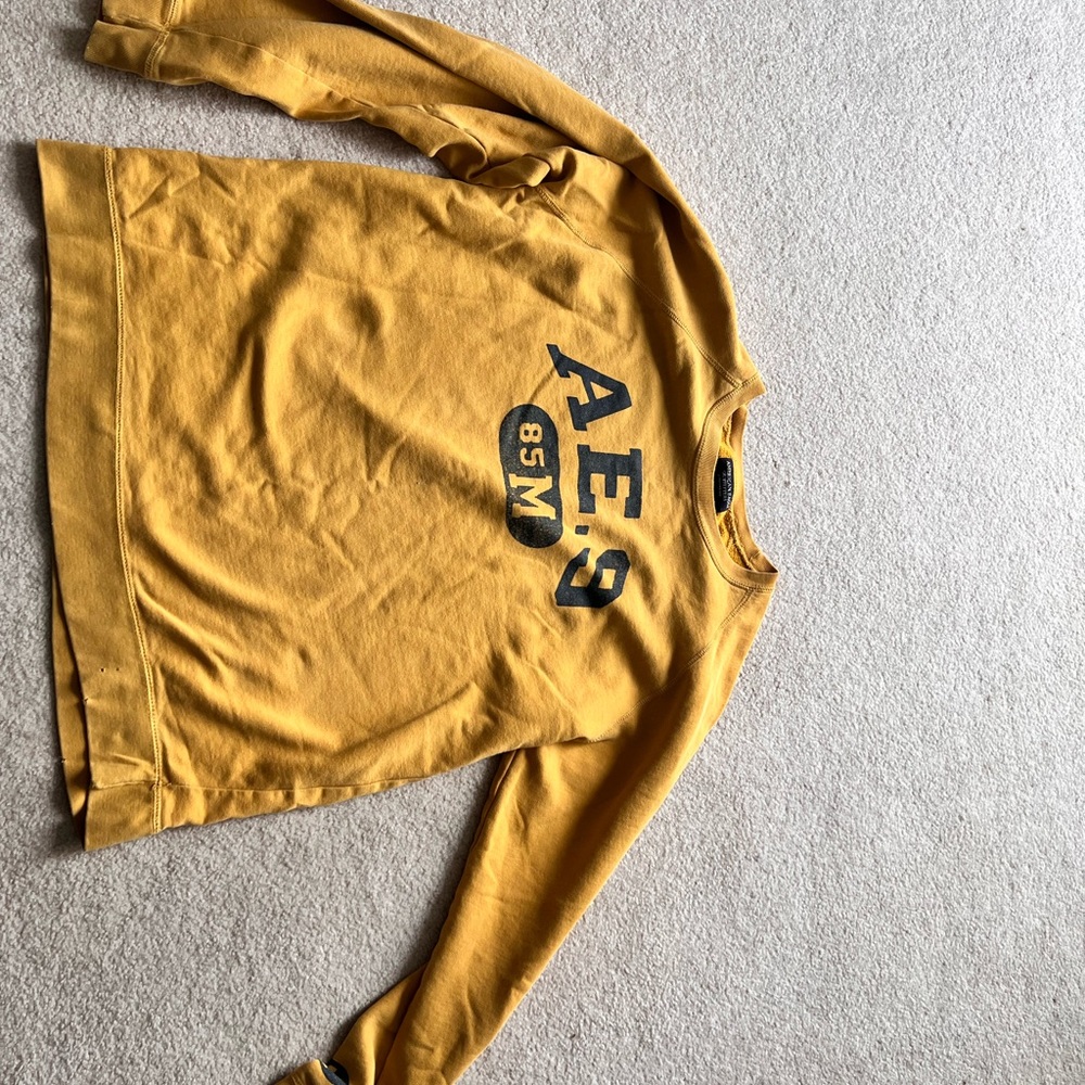 American Eagle Outfitters Yellow Crewneck Sweater